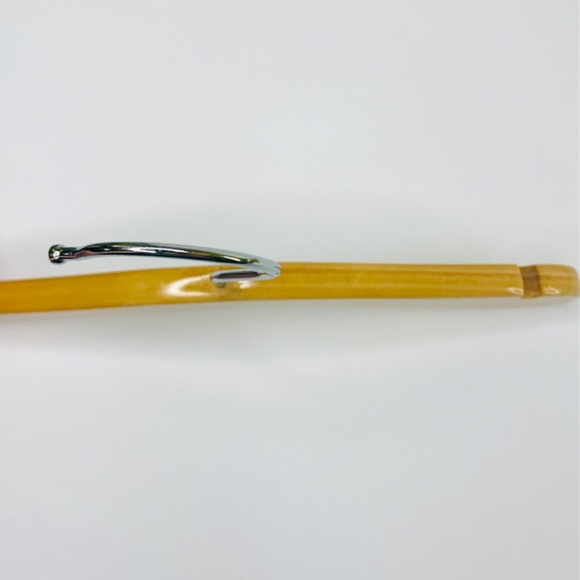 Children/Toddlers bundle 11-inch solid wood clothes hangers & metal swivel hooks - Picture 5 of 8